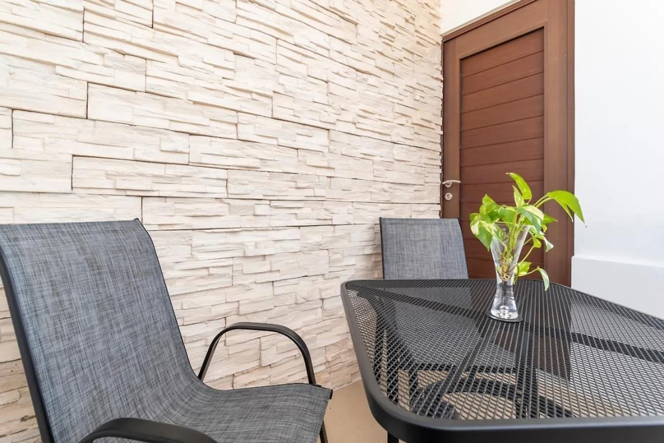 Wow! Gated House Wifi 5Rooms 12Pax Pool Private Cancun Holiday home
